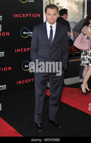 LOS ANGELES, Ca. Juli 13, 2010: Leonardo DiCaprio an der Los Angeles Premiere seines neuen Films "Gründung" am Grauman's Chinese Theater, Hollywood. © 2010 Paul Smith/Featureflash Stockfoto