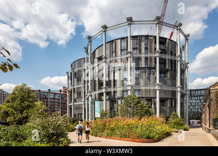 Gasholders Apartments in London, King's Cross, London Stockfoto