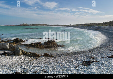 Cape Agulhas, dem südlichsten Punkt Afrikas, wo der Indische und der Atlantische Ozean treffen, Agulhas National Park, Cape Agulhas, Südafrika Stockfoto