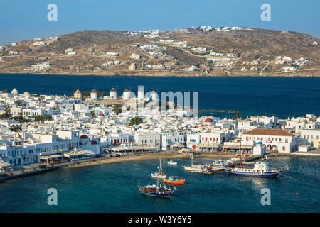 Hafen in der Stadt Mykonos, Mykonos, Kykladen, Griechenland Stockfoto