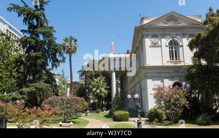 Imposante Sitz von Santiago des Nationalen Kongresses von Chile, im Zentrum von Santiago de Chile, die Hauptstadt und die grösste Stadt in Chile. Stockfoto