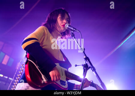 Bergen, Norwegen - Juni 12., 2019. Der amerikanische Sänger und Songwriter Snail Mail führt ein Live Konzert während der norwegischen Musik Festival Bergenfest 2019 in Bergen. (Foto: Gonzales Foto - Jarle H. Moe). Stockfoto