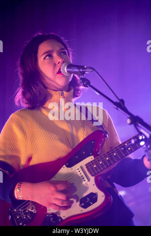 Bergen, Norwegen - Juni 12., 2019. Der amerikanische Sänger und Songwriter Snail Mail führt ein Live Konzert während der norwegischen Musik Festival Bergenfest 2019 in Bergen. (Foto: Gonzales Foto - Jarle H. Moe). Stockfoto