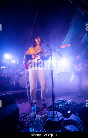 Bergen, Norwegen - Juni 12., 2019. Der amerikanische Sänger und Songwriter Snail Mail führt ein Live Konzert während der norwegischen Musik Festival Bergenfest 2019 in Bergen. (Foto: Gonzales Foto - Jarle H. Moe). Stockfoto