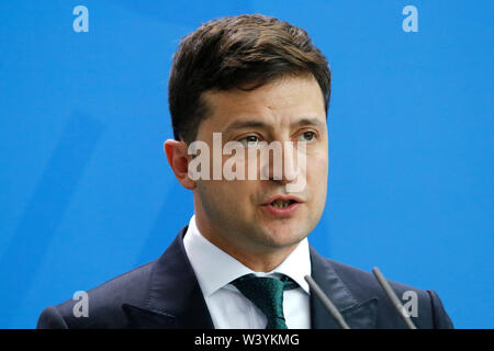 Wolodymyr Selensky-Treffen der Dt. Bundeskanzlerin mit dem ukrainischen Praesidenten, Bundeskanzleramt, 18. Juni 2019, Berlin/Volodymyr Zelensky - Stockfoto