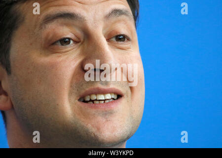 Wolodymyr Selensky-Treffen der Dt. Bundeskanzlerin mit dem ukrainischen Praesidenten, Bundeskanzleramt, 18. Juni 2019, Berlin/Volodymyr Zelensky - Stockfoto