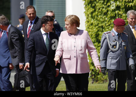 Wolodymyr Selensky, Angela Merkel-Treffen der Dt. Bundeskanzlerin mit dem ukrainischen Praesidenten, Bundeskanzleramt, 18. Juni 2019, Berlin/Volody Stockfoto