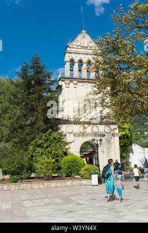 Glockenturm des Klosters Agios Gerasimos, Kefalonia, Ionische Inseln, Griechenland, Europa Stockfoto