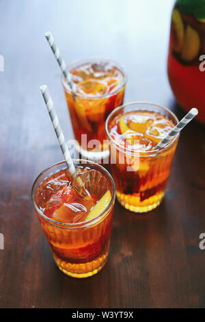 Eis Kaffee trinken Stockfoto