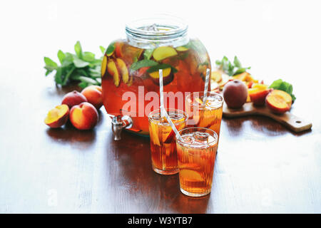 Eis Kaffee trinken Stockfoto