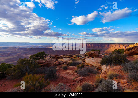 Die Tiefe und die Abmessungen des Canyonlands National Park Stockfoto