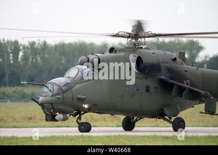 Sowjetische, polnische Streitkräfte Kampfhubschraubers Mi-24D Hind in Gdynia, Polen. 13. Juli 2019 © wojciech Strozyk/Alamy Stock Foto Stockfoto