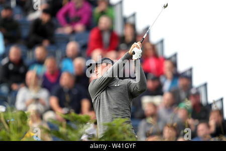 Die USA Jordanien Spieth-stücke weg der 3 am Tag zwei der Open Championship 2019 im Royal Portrush Golf Club. Stockfoto