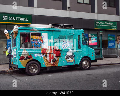 New York, USA - Juni 11, 2016 - Anschluss an Eis in einer Straße von New York Stockfoto