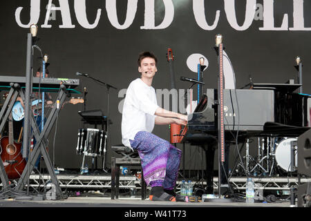 Jakob Collier durchführen auf der Hauptbühne am Tag eine der OnBlackheath Music Festival 2019 Stockfoto