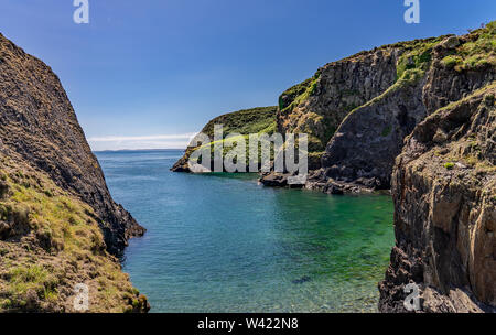 Nur eine der vielen Ansichten während einer Wanderung rund um Ramsey Insel RSPB Nature Reserve Stockfoto