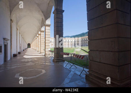 Europa, Italien, Kampanien, Padula, Certosa di Padula Stockfoto