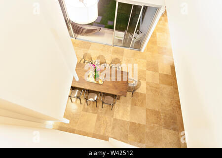 Esszimmer Tisch, überdachte, Kunststoff Stühle, weiß, Esszimmer, Tisch