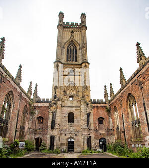 Die Kirche zwischen 1811 und 1832 gebaut wurde, war sie schlecht während der Liverpool Blitz 1941 beschädigt Stockfoto