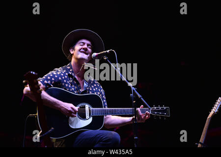 Juli 15, 2019 - Norfolk, Virginia, USA-G. LIEBE rockt die Halle in Chysler Norrfolk, Virginia am 15. Juli 2019. Foto.. © Jeff Moore 2019 (Bild: © Jeff Moore/ZUMA Draht) Stockfoto