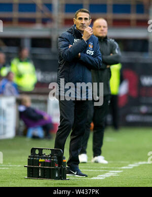 Kilmarnock-Manager Angelo Alessio ist das erste Heimspiel, das während der ersten Qualifikationsrunde der UEFA Europa League im Rugby Park, Kilmarnock, für die zweite Etappe verantwortlich ist Stockfoto