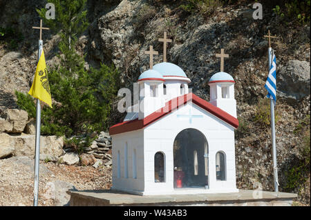 Agrilion Monasetery Schrein nahe am Straßenrand in der Nähe von Sami, Kefalonia, Ionische Inseln, Griechenland, Europa Stockfoto