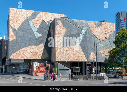 Ian Potter Centre: NGV Australien, Teil der nationalen Galerie von Victoria, Federation Square, Melbourne, Victoria, Australien Stockfoto