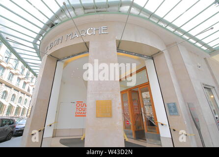 Le Bon Marche Shopping mall Paris Frankreich Stockfoto