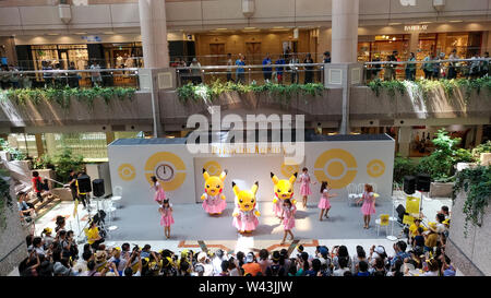 Pikachu Ausbruch! 2017. Ein reales Ereignis von der Pokémon Company in der Hafengegend Yokohama Minato Mirai 21, Japan zwischen 9. August und 15. August organisiert Stockfoto
