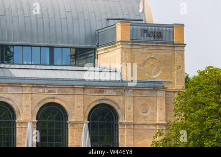 Flora Park und Gebäude Köln Deutschland Stockfoto