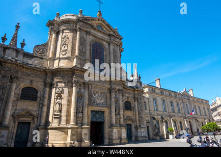 Bordeaux, Frankreich - 6. Mai 2019: Kirche von Notre-Dame in Bordeaux, Aquitaine Frankreich Stockfoto
