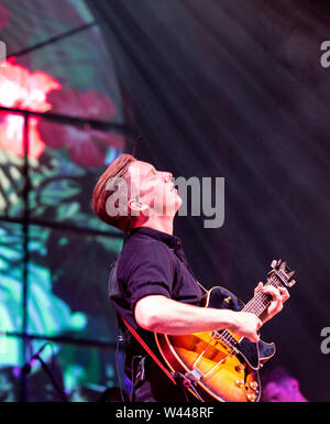 George Esra live bei Latitude Festival, Obelisk Arena, henham Park, Suffolk, Großbritannien am 19. Juli 2019 Stockfoto