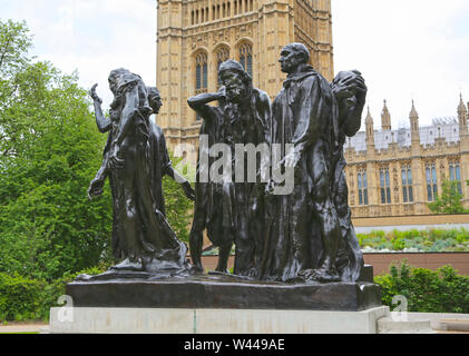 London, Großbritannien - 22.Mai 2016: Skulpturengruppe der Bürger von Calais in der Victoria Tower Gardens, Westminster, erstellt von Auguste Rodin, Witz Stockfoto