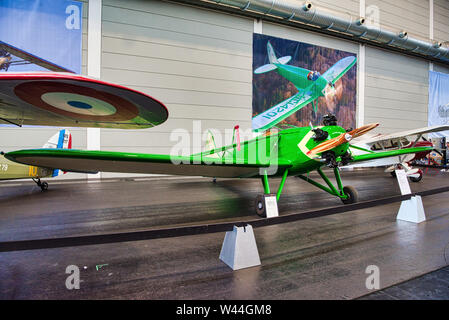 FRIEDRICHSHAFEN - Mai 2019: Green lime KINNER SPORTSTER B-1 1934 auf motorworld Klassiker Bodensee am 11. Mai 2019 in Friedrichshafen. Stockfoto