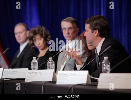 Community Bank Advisory Council Meeting (CBAC) - April 21, 2016 (26392298830). Stockfoto