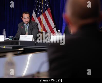 Community Bank Advisory Council Meeting (CBAC) - April 21, 2016 (26392298900). Stockfoto