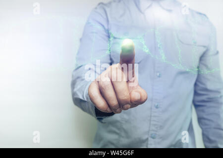 Nahaufnahme der menschlichen Berührung DNA-Molekül auf einem weißen Hintergrund. Mixed Media. Stockfoto