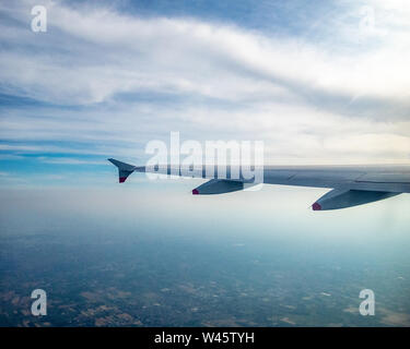 Venedig, 16. Juli 2019. British Airways Airbus 319 im Flug über Italien. Foto von Enrique Ufer/Alamy Stock Foto Stockfoto