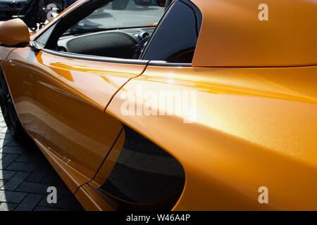 Bristol Queen Square treffen Juli 2019 - Mclaren Stockfoto