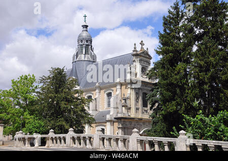 Kirche des Hl. Vinzenz von Paul Blois Blois, Frankreich, Europa Stockfoto