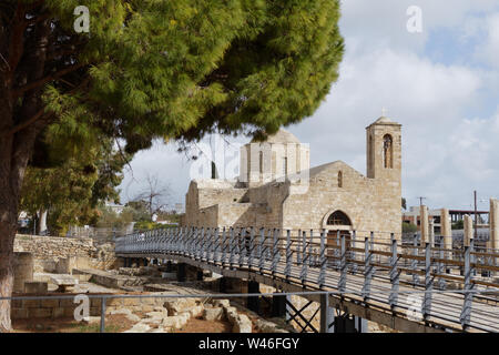 Agia Kyriaki Kirche, die alte Basilika Chrysopolitissa Archäologischer Park in Paphos, Zypern. Der hl. Paulus das Christentum hier unterrichten auf AD 45 Stockfoto