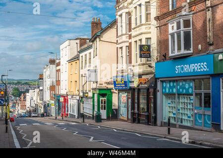 Fore Street im Stadtzentrum von Exeter, Devon, England, Großbritannien Stockfoto