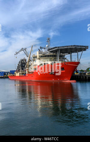 Verlegung von Schiff, Apache II, festgemacht an der North Blyth, Northumberland, Großbritannien Stockfoto