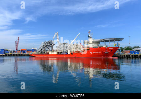 Verlegung von Schiff, Apache II, festgemacht an der North Blyth, Northumberland, Großbritannien Stockfoto