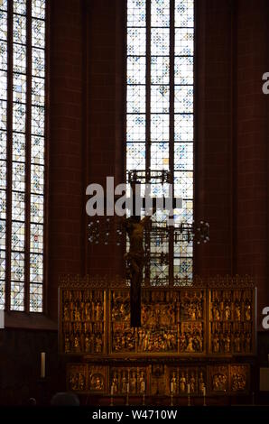 Frankfurt am Main, Deutschland - St. Bartholomäus Kirche Innenraum Stockfoto