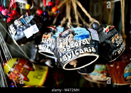 Cowbell Souvenirs - Markt in SOZOPOL - Schwarzes Meer - Bulgarien Stockfoto