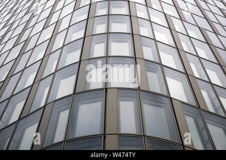 Fassade eines modernen Gebäudes. Stockfoto