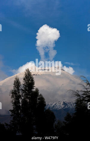 Cotopaxi - ein aktiver stratovulkan in den Anden, in der Provinz Cotopaxi gelegen, ca. 50 km südlich von Quito, Ecuador, Südamerika. Stockfoto