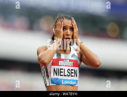 Das Stadion in London, London, Großbritannien. 20. Juli 2019. IAAF Muller Geburtstag Spiele Leichtathletik; Laviai Neilsen Großbritannien feiert nach der Fertigung im 3. Platz in der Frauen 400 m Quelle: Aktion Plus Sport Bilder/Alamy Live News Credit: Aktion plus Sport/Alamy leben Nachrichten Stockfoto
