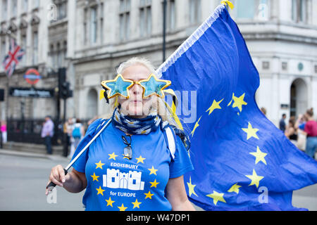 London, Großbritannien. 20. Juli 2019. Teilnehmer am Marsch für Ändern Protest stop Brexit, den ganzen Weg von Eddisbury, Cheshire, am Parliament Square. Credit: Joe Kuis/Alamy Nachrichten Stockfoto